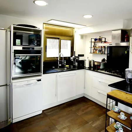 Chalet Nature Oasis Near Barcelona With Swimming Pool Parties Not Allowed *